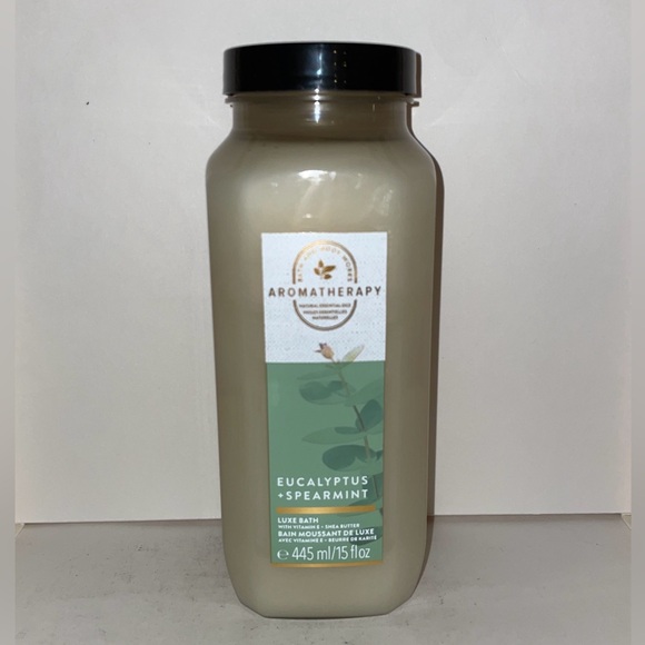 Bath & Body Works Aromatherapy Eucalyptus + Spearmint Bubble Bath 15oz New - Picture 1 of 4
